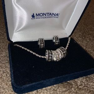 Montana silversmiths necklace + earring set